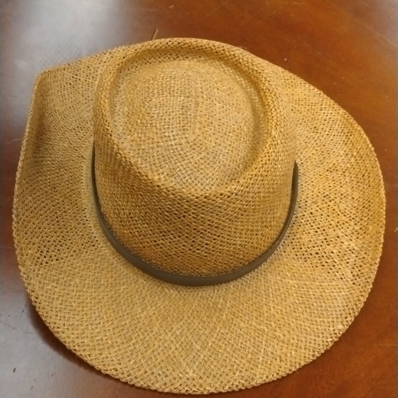Stetson Other - Stetson Designer  Straw Hat w leather band $34+Fre